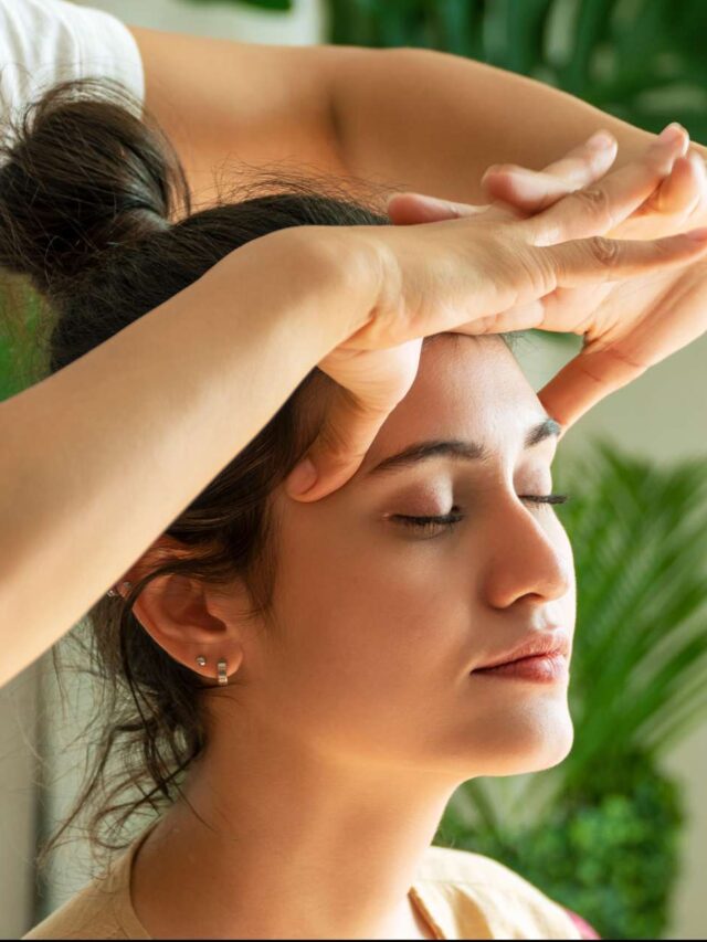 How to Slim Your Face Naturally?