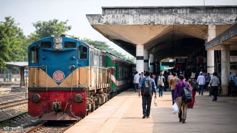 ঢাকা থেকে চট্টগ্রাম ট্রেনে সাড়ে ৩ ঘণ্টা! বাজেটে আবারও এলো কর্ড লাইন প্রকল্প