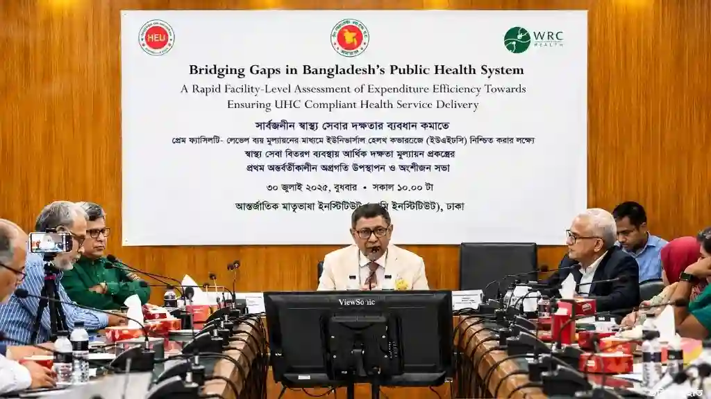 রোগী নিয়ে বাণিজ্য বন্ধে কঠোর হুঁশিয়ারি প্রাইভেট ক্লিনিকে নজরদারি বাড়ানোর ঘোষণা
