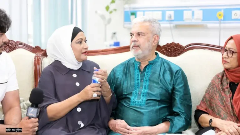 ব্রেন ক্যানসারের দীর্ঘ চিকিৎসা শেষে দেশে ফিরছেন কাঞ্চন, পাশে চম্পা