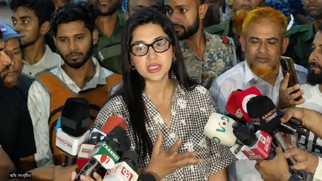 নেপালের ভয়াবহ বন্যা, যেভাবে বড় বিপদ থেকে রক্ষা পেলেন অপু বিশ্বাস