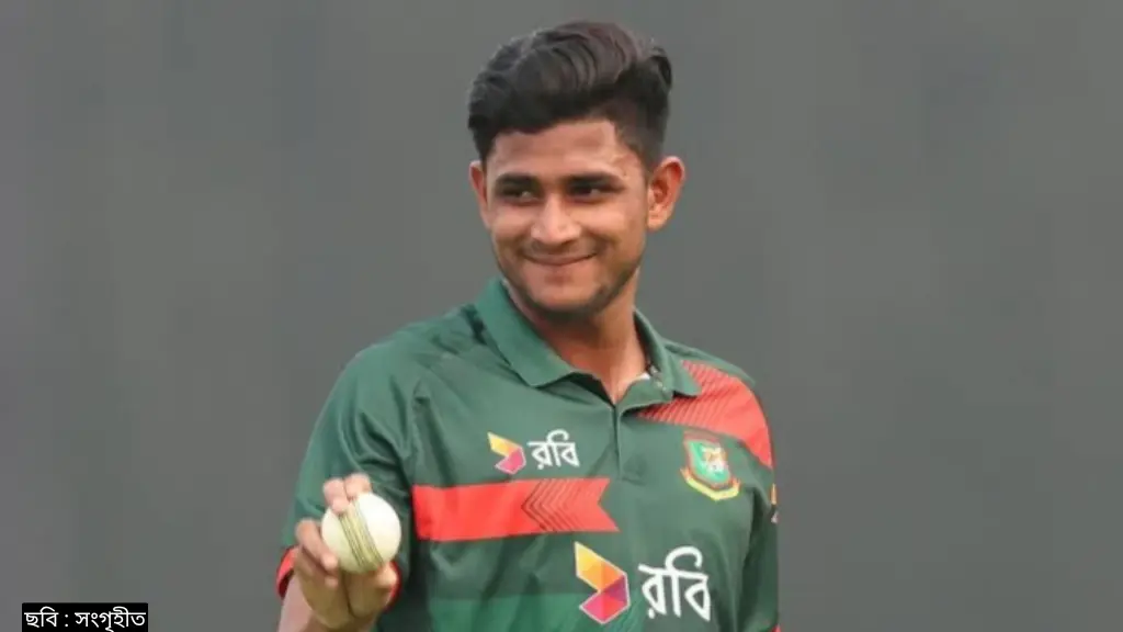 চোটের ধাক্কায় নাহিদ রানা, অস্ট্রেলিয়ার পর মিস করবেন ত্রিদেশীয় সিরিজও