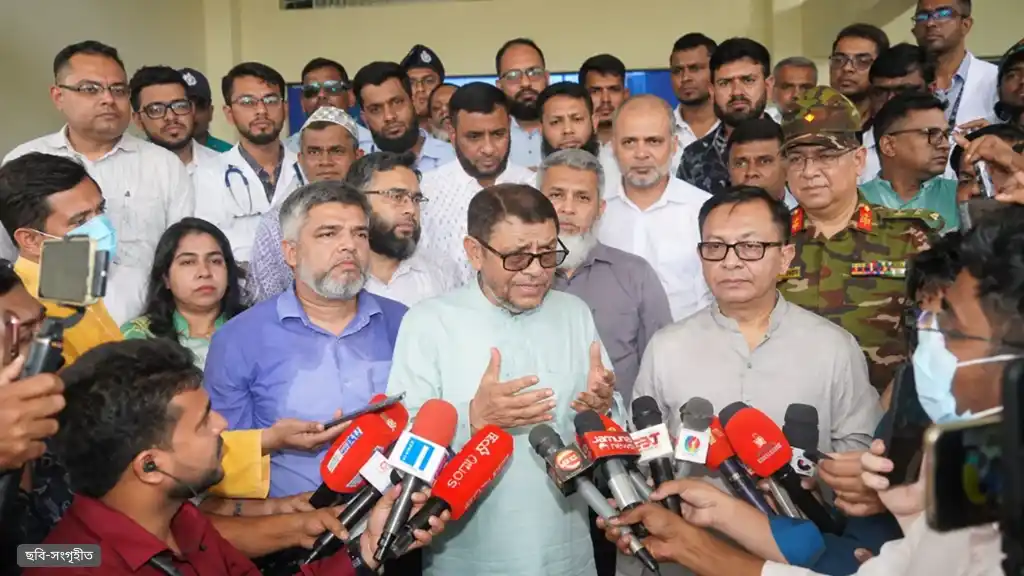 সকল হাসপাতালকে দালালমুক্ত করার ঘোষণা স্বাস্থ্যমন্ত্রীর