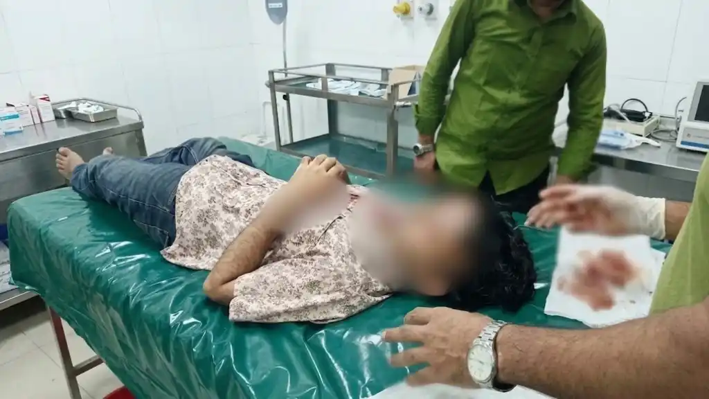 ভিডিও ভাইরালকে কেন্দ্র করে মাভাবিপ্রবি ক্যাম্পাসে সংঘর্ষ