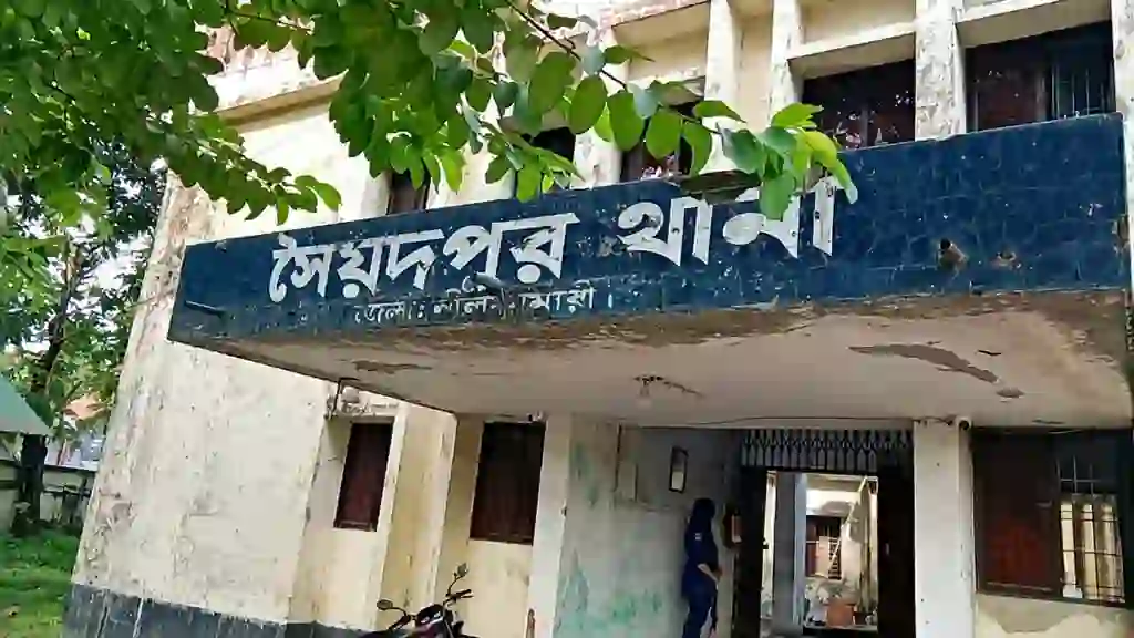 আত্রাইয়ে চুরি-ডাকাতিসহ পাঁচ মামলার আসামি গ্রেফতার