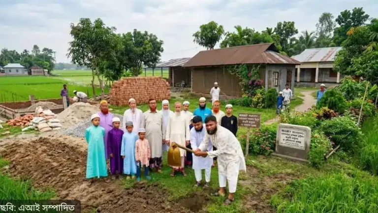 WAMY-এর অর্থায়নে নাচোলে কওমী মাদ্রাসায় ওযুখানা-স্যানিটেশন ব্লকের নির্মাণকাজ শুরু